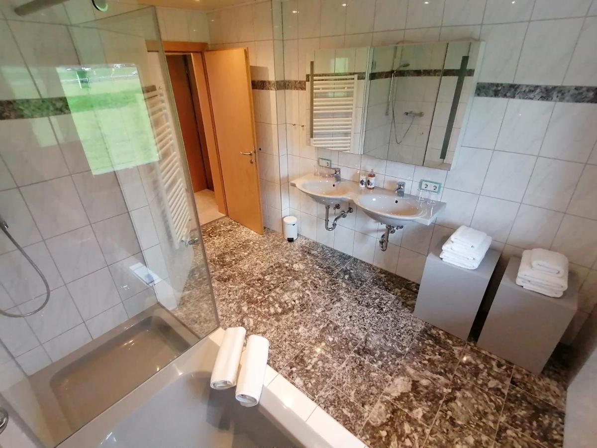 Ferienwohnungen Strass Im Zillertal Extérieur photo